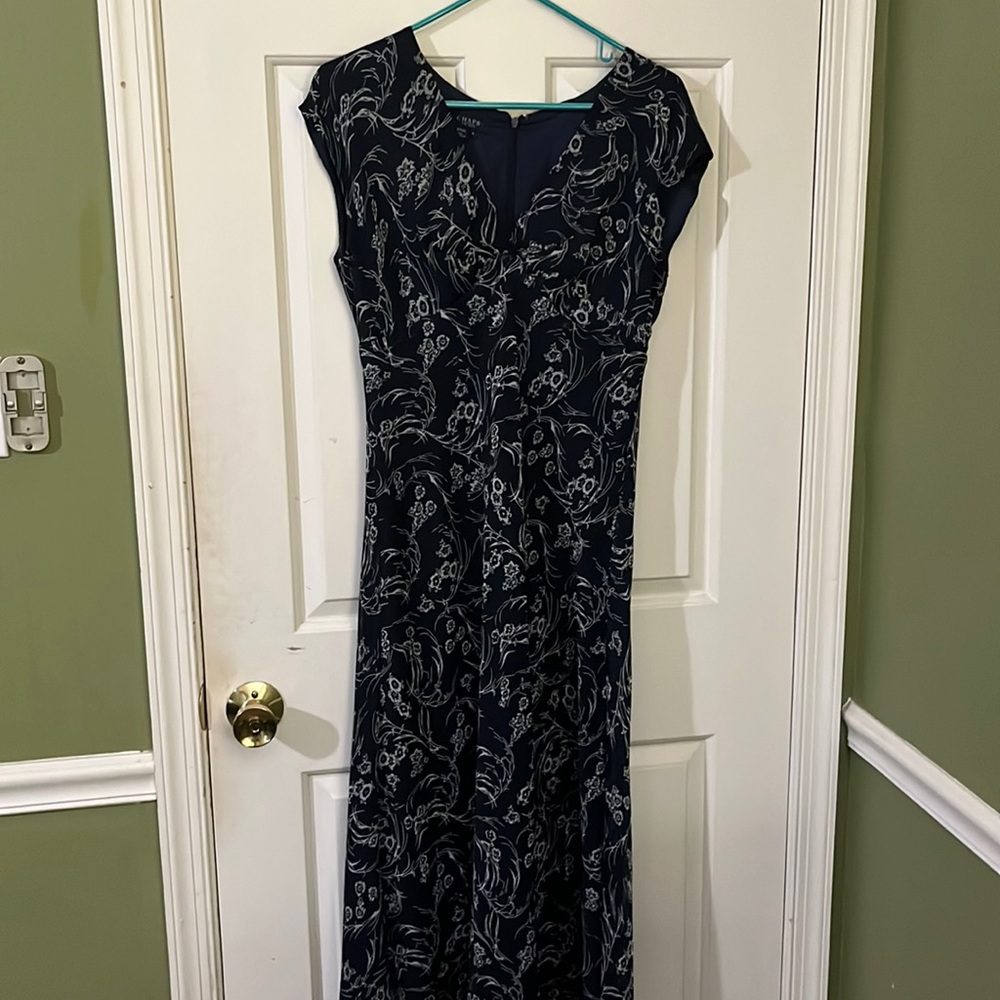 Chaps Size 10 long navy dress
